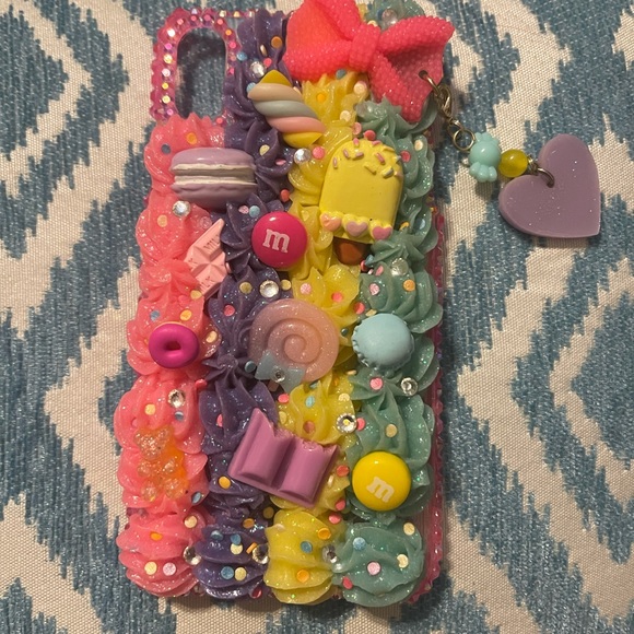 Custom iPhone XS Max Case - Picture 1 of 2